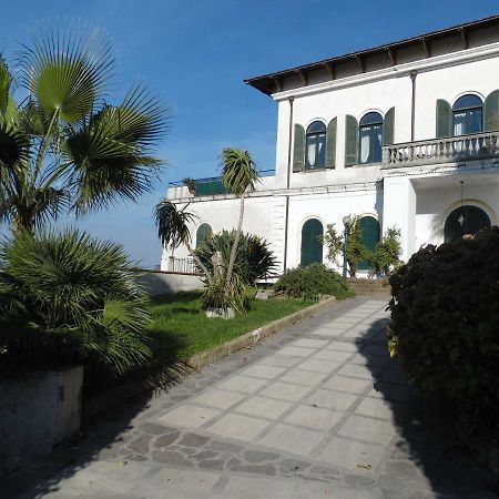 Villa Bianca Castellammare di Stabia Bagian luar foto