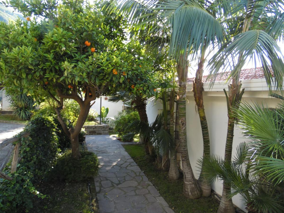 Villa Bianca Castellammare di Stabia Bagian luar foto