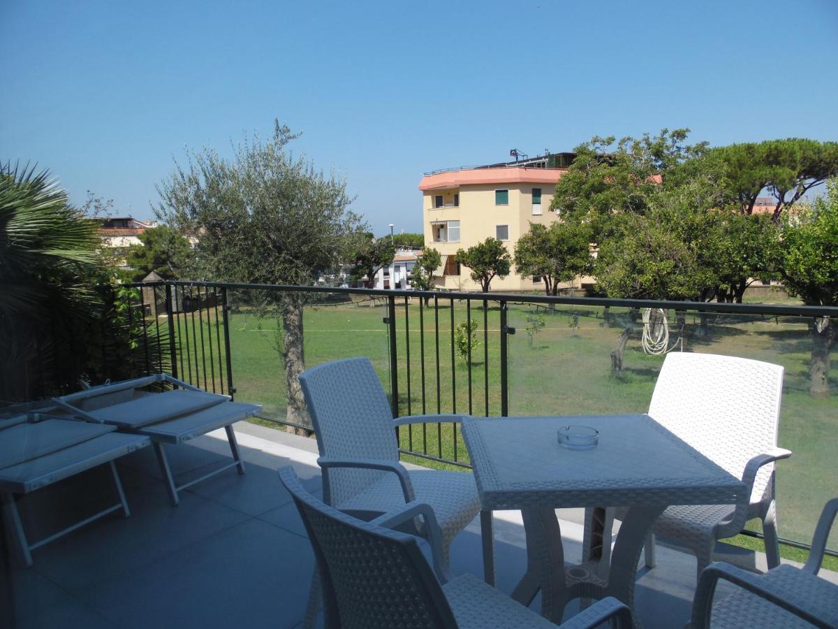 Villa Bianca Castellammare di Stabia Bagian luar foto
